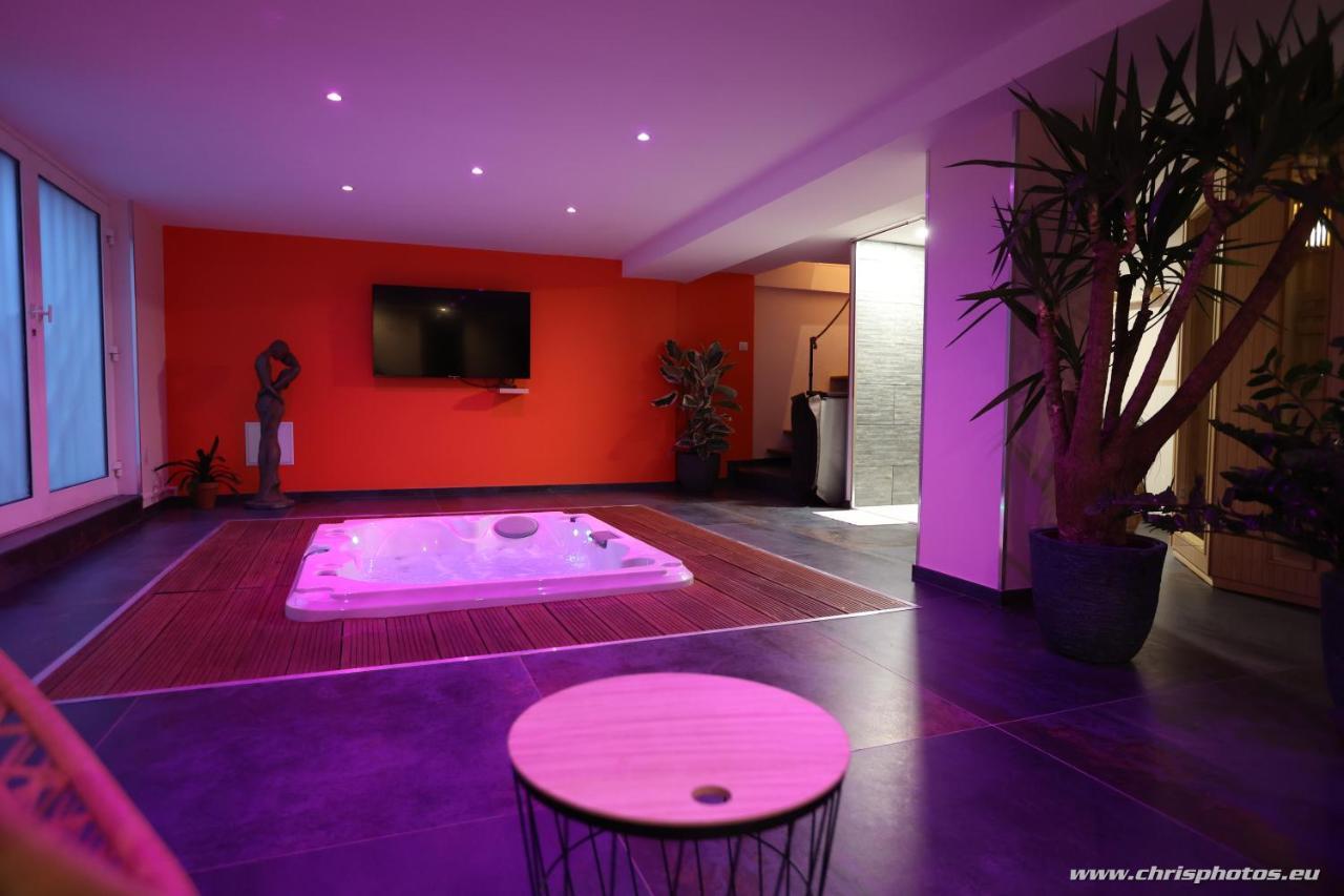 HOTEL DS PLAISIR LOVE ROOM AVEC SAUNA, JACUZZI A NANCY (France) - from US$  365 | BOOKED